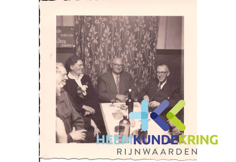 Lobith febr, 1957 Afscheid Opperwachtmeester de Groot. F0000041